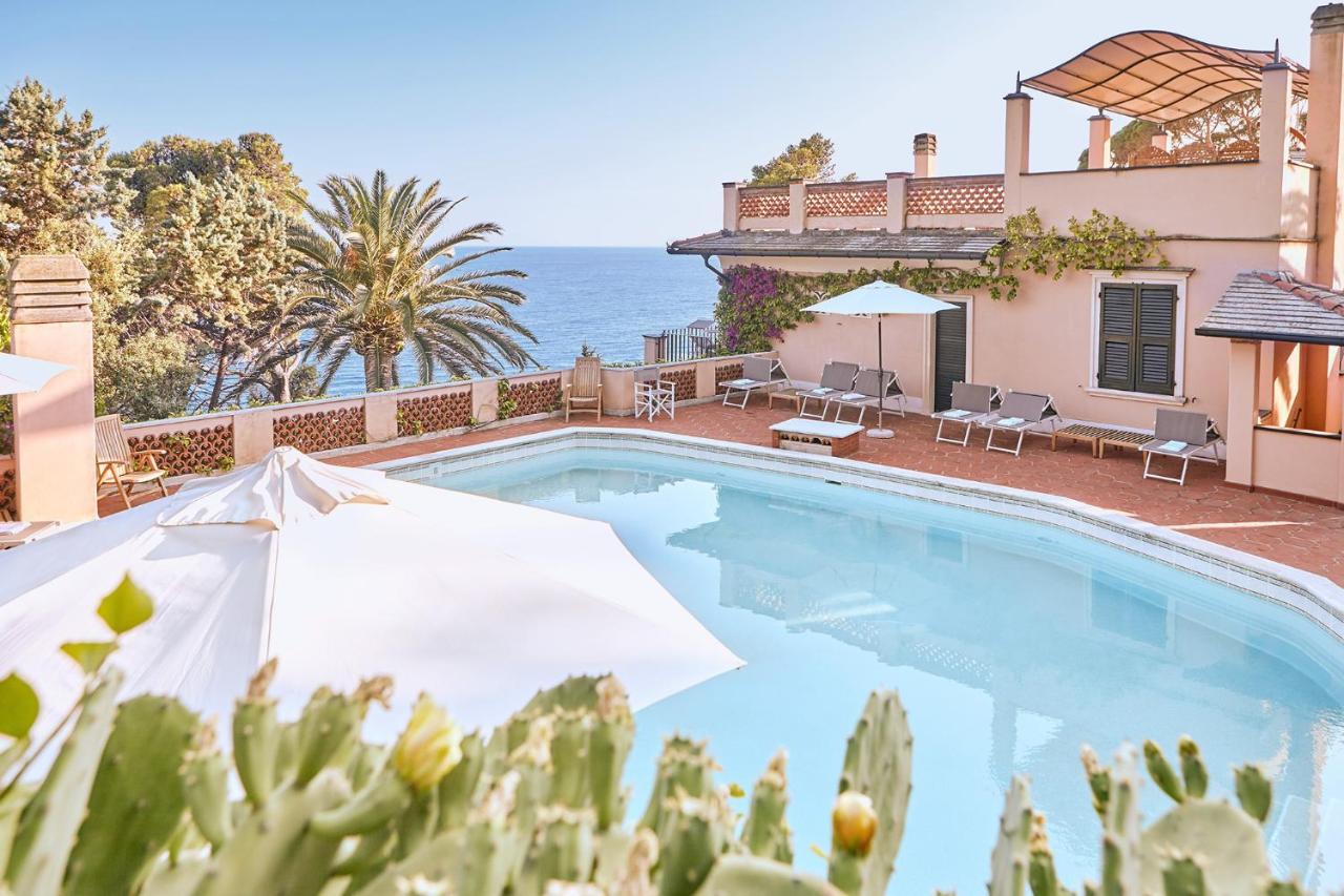 Hotel Punta Est Finale Ligure Exterior photo